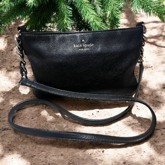 kate spade Handbags - Kate Spade rare white gold crossbody black soft pebble leather bag with links